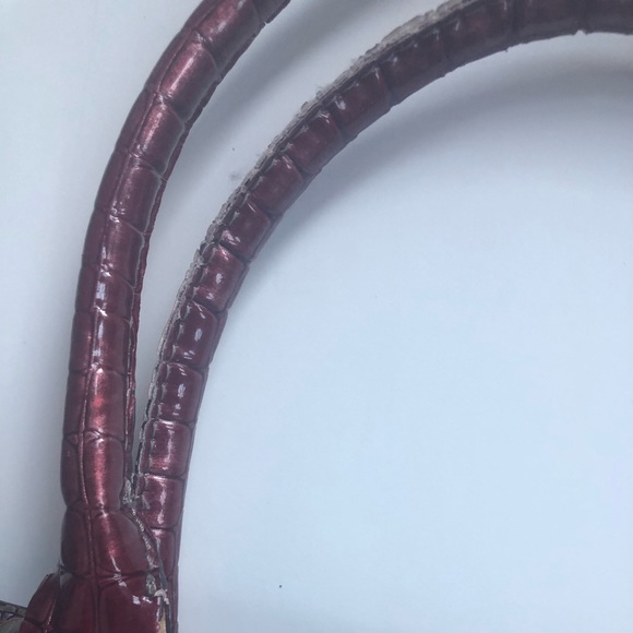 Guess Handbag - Picture 8 of 13